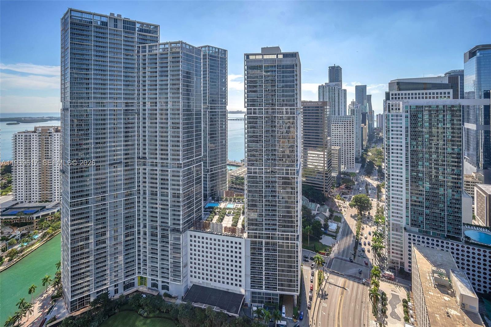 200 Biscayne Boulevard Way #4202, Miami FL 33131