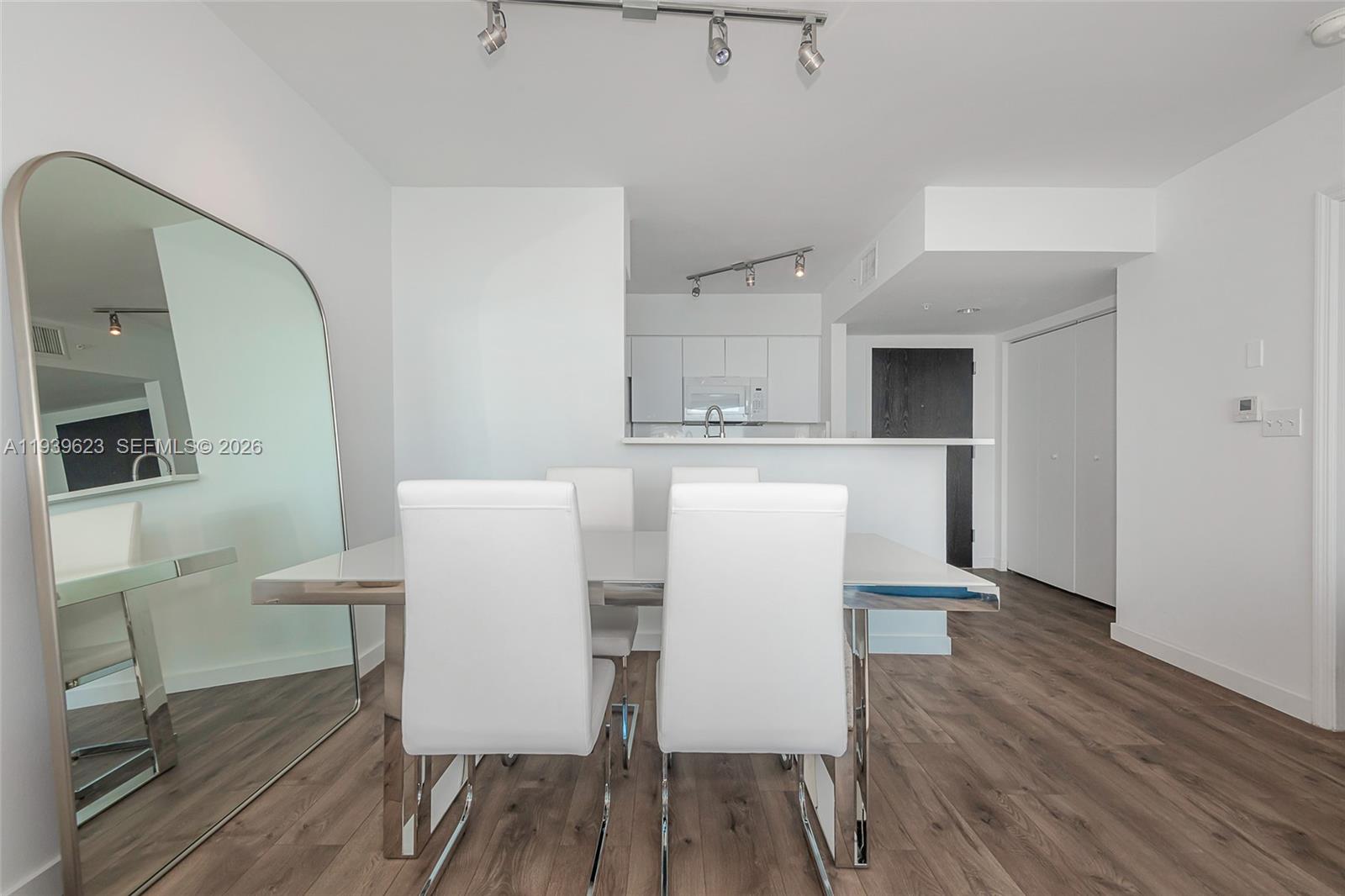 90 Alton Rd #2008, Miami Beach FL 33139