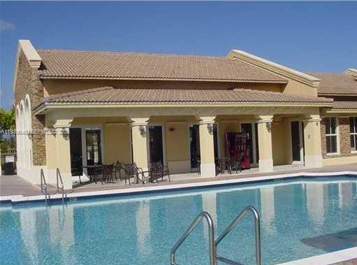 3360 NE 14th Dr #104-30, Homestead FL 33033