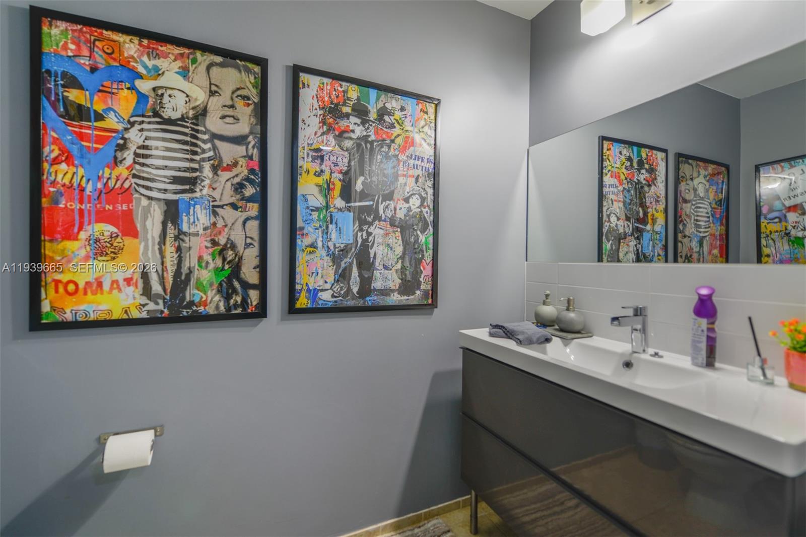 60 SW 13th St #2404, Miami FL 33130
