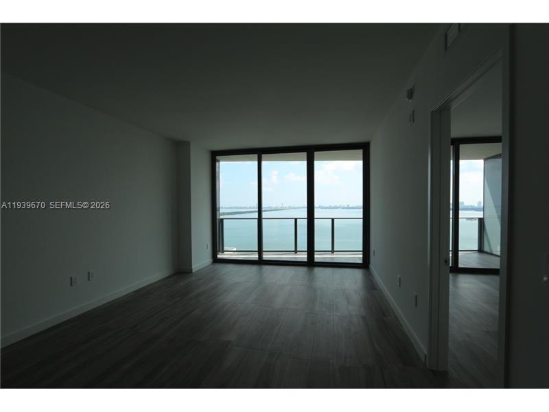 460 NE 28th St #2505, Miami FL 33137
