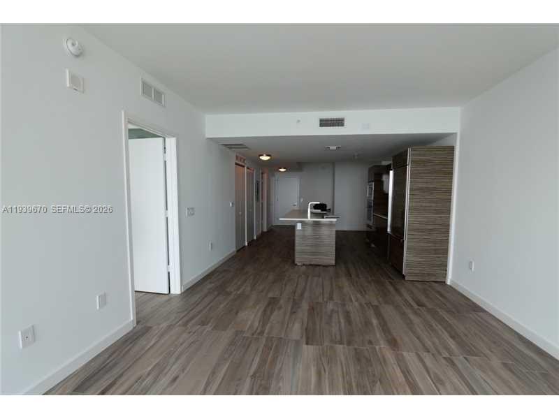 460 NE 28th St #2505, Miami FL 33137