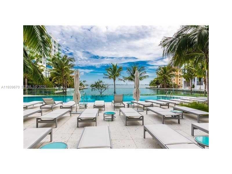 460 NE 28th St #2505, Miami FL 33137
