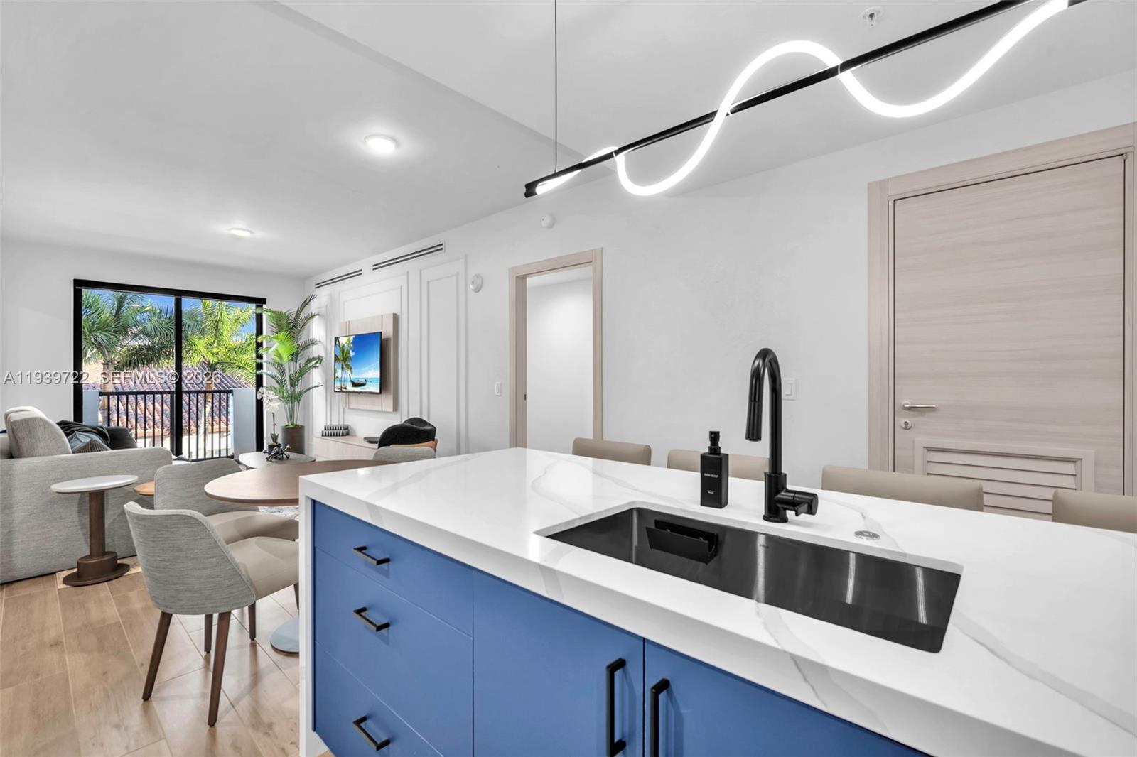4220 Laguna St #505, Coral Gables FL 33146