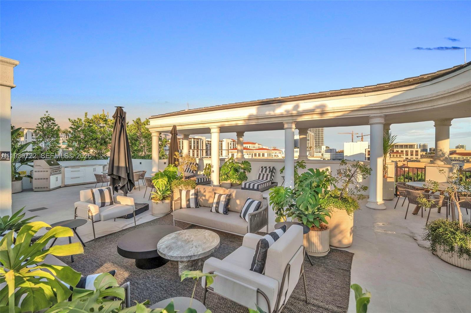 4220 Laguna St #505, Coral Gables FL 33146