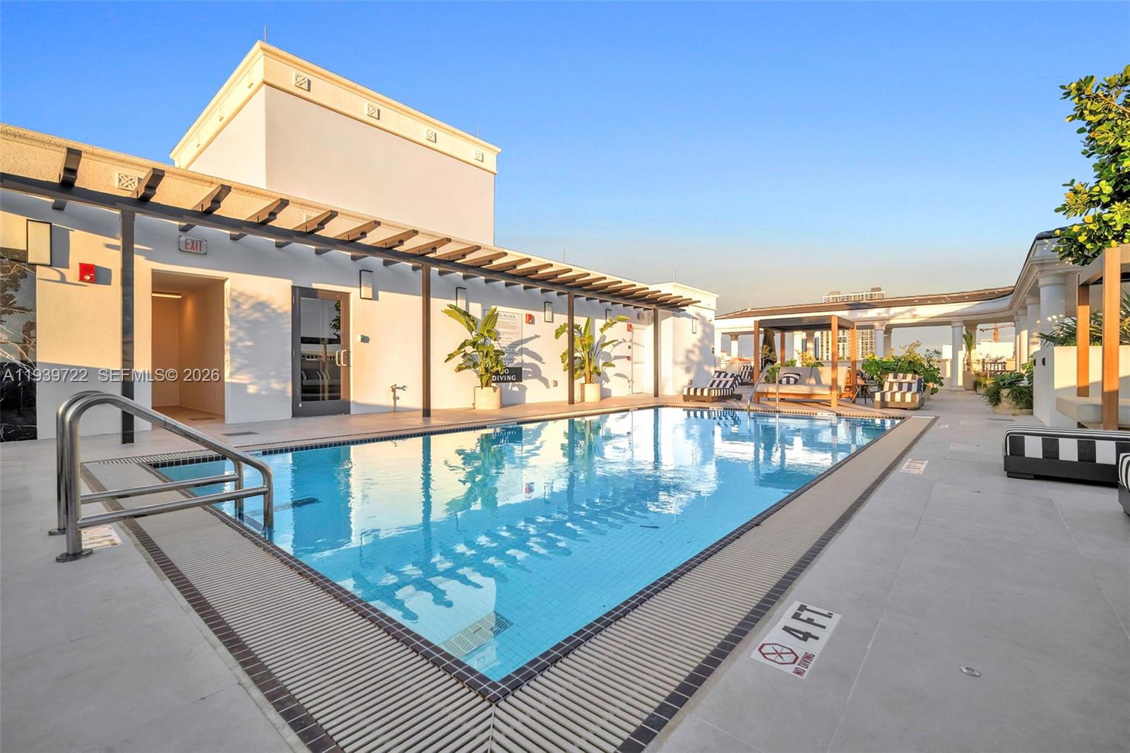 4220 Laguna St #505, Coral Gables FL 33146