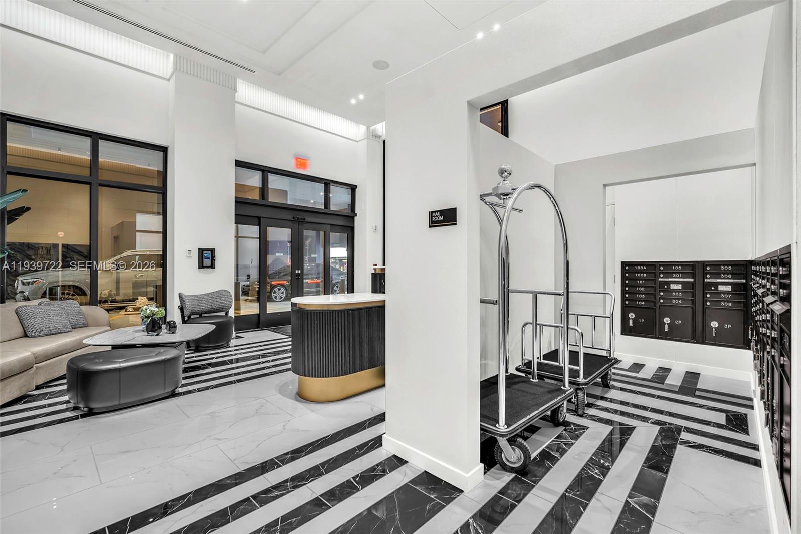 4220 Laguna St #505, Coral Gables FL 33146