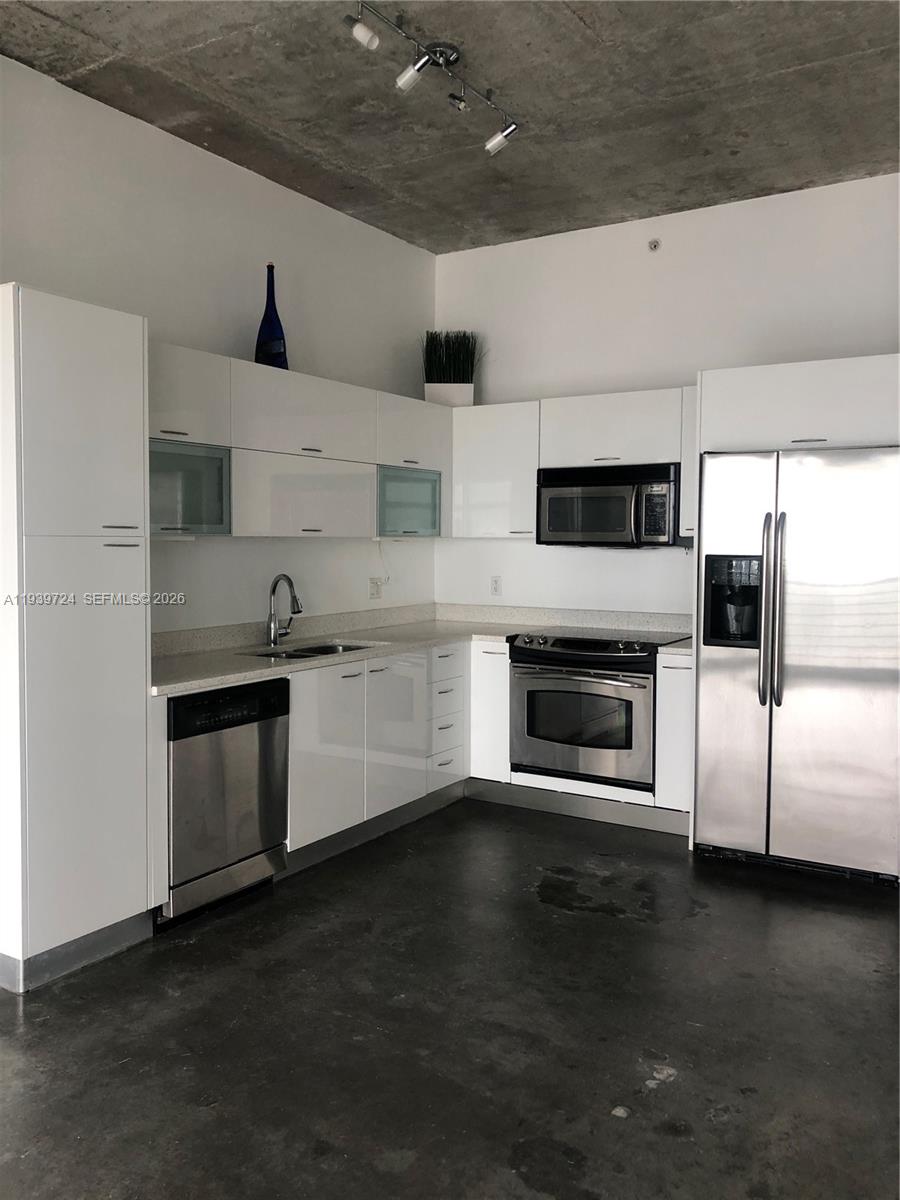 Miami FL 33132 - A11939724