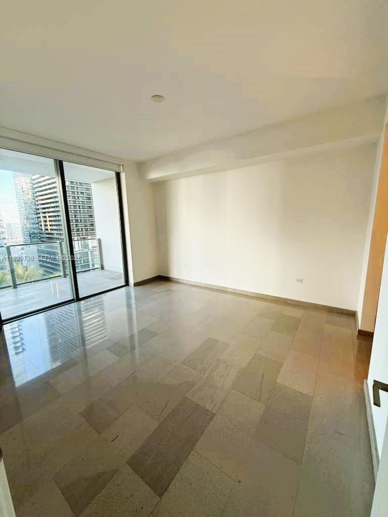 88 SW 7th St #1205, Miami FL 33130