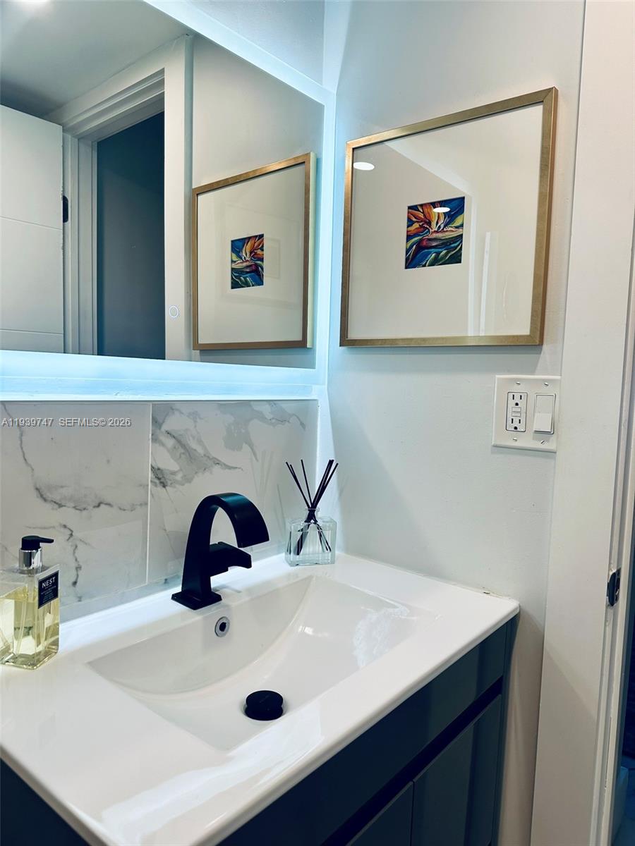 1740 NW N River Dr #626, Miami FL 33125
