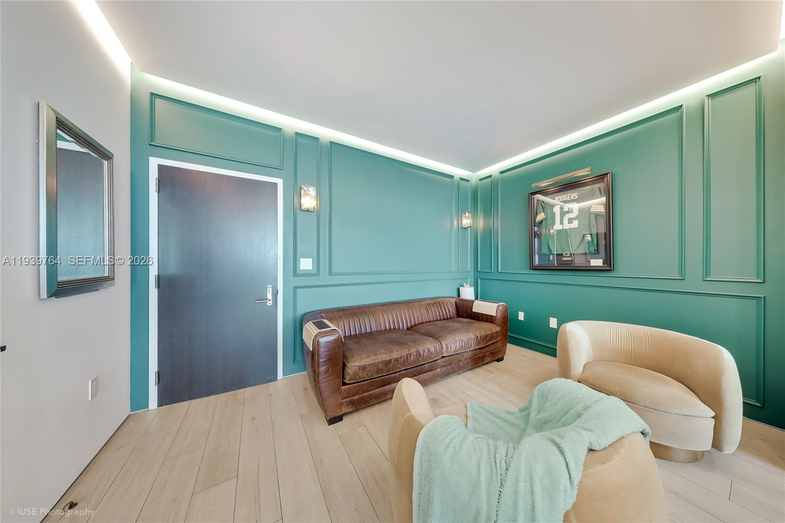 900 Biscayne Blvd #3105, Miami FL 33132