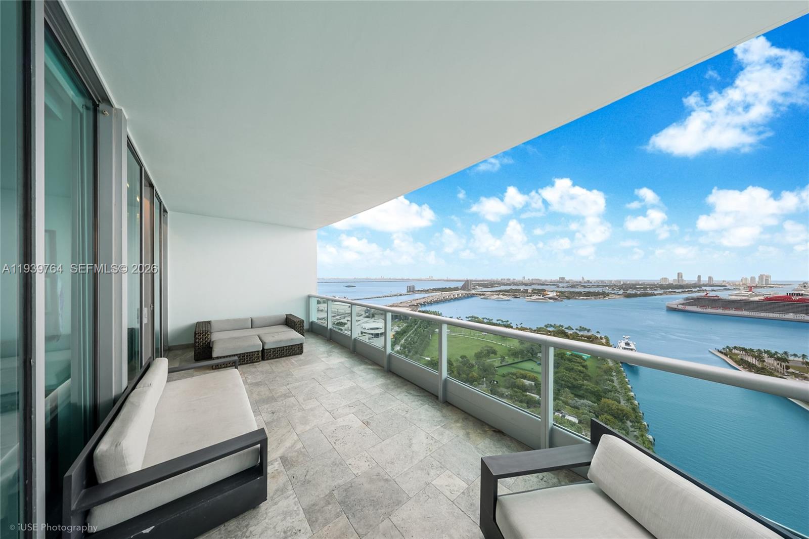 900 Biscayne Blvd #3105, Miami FL 33132