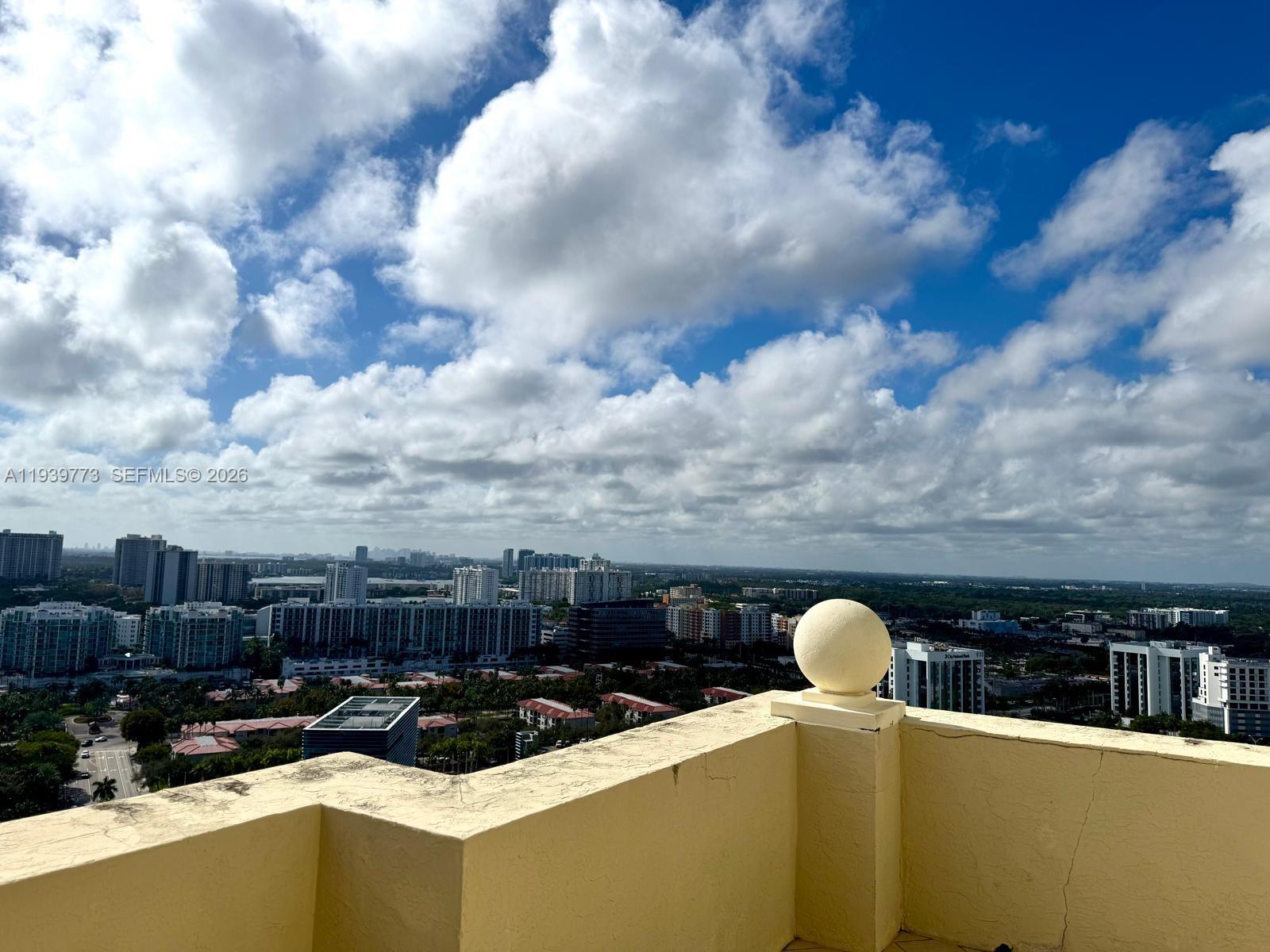 19501 W Country Club Dr #TS-05, Aventura FL 33180