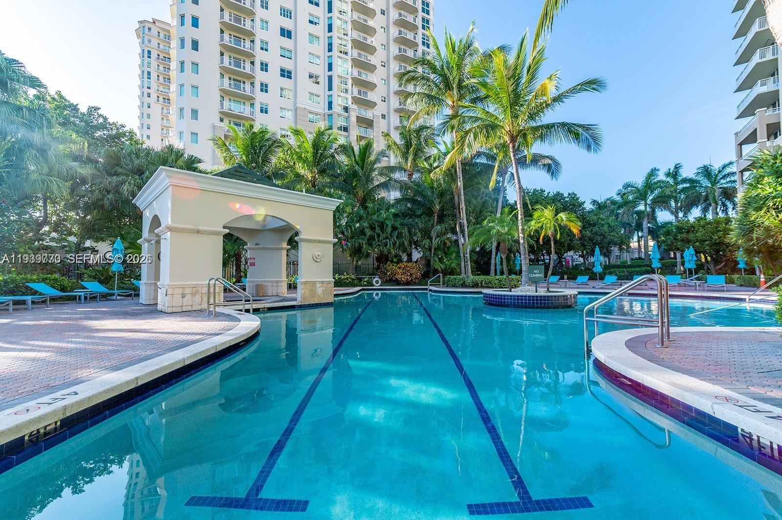 19501 W Country Club Dr #TS-05, Aventura FL 33180