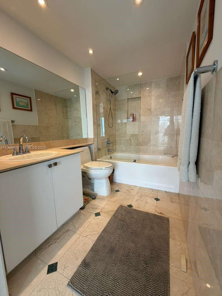 90 Alton Rd #2912, Miami Beach FL 33139