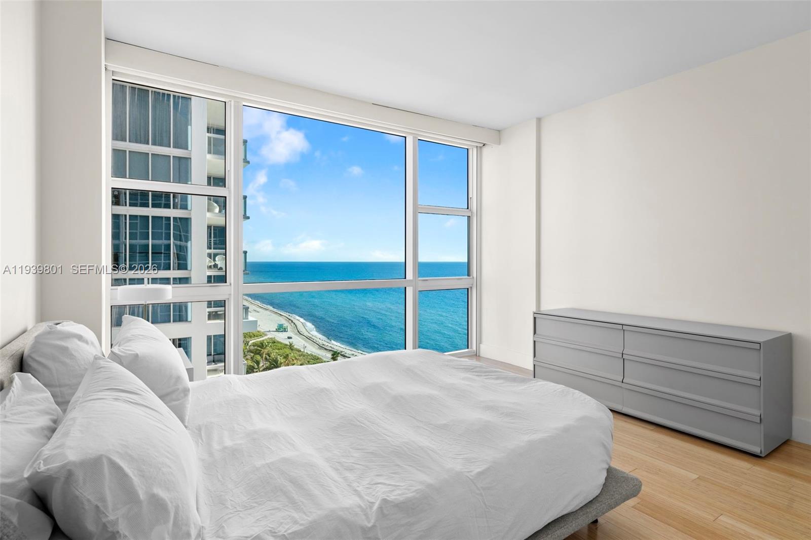 6801 Collins Ave #Door 1409(1401), Miami Beach FL 33141