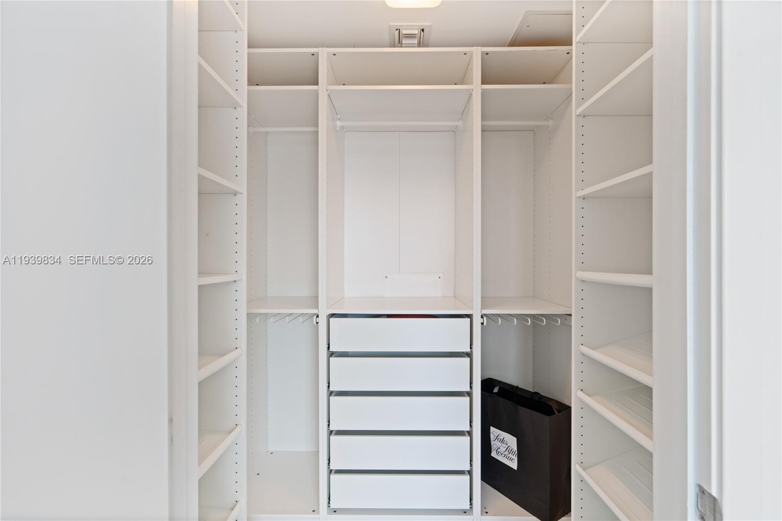 88 SW 7 Street #3403, Miami FL 33130