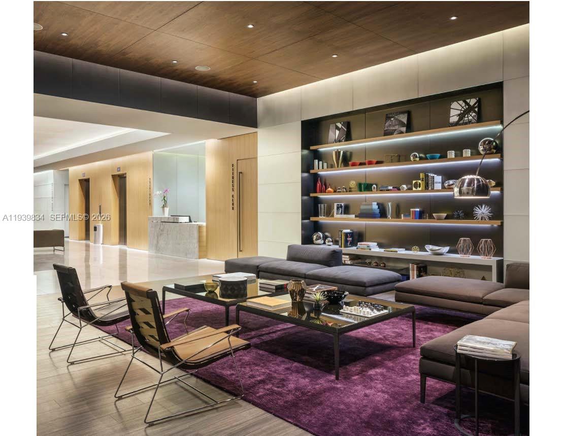 88 SW 7 Street #3403, Miami FL 33130
