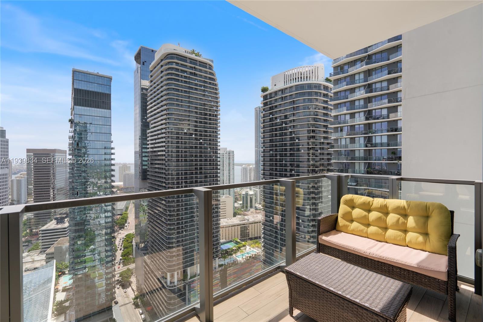 88 SW 7 Street #3403, Miami FL 33130
