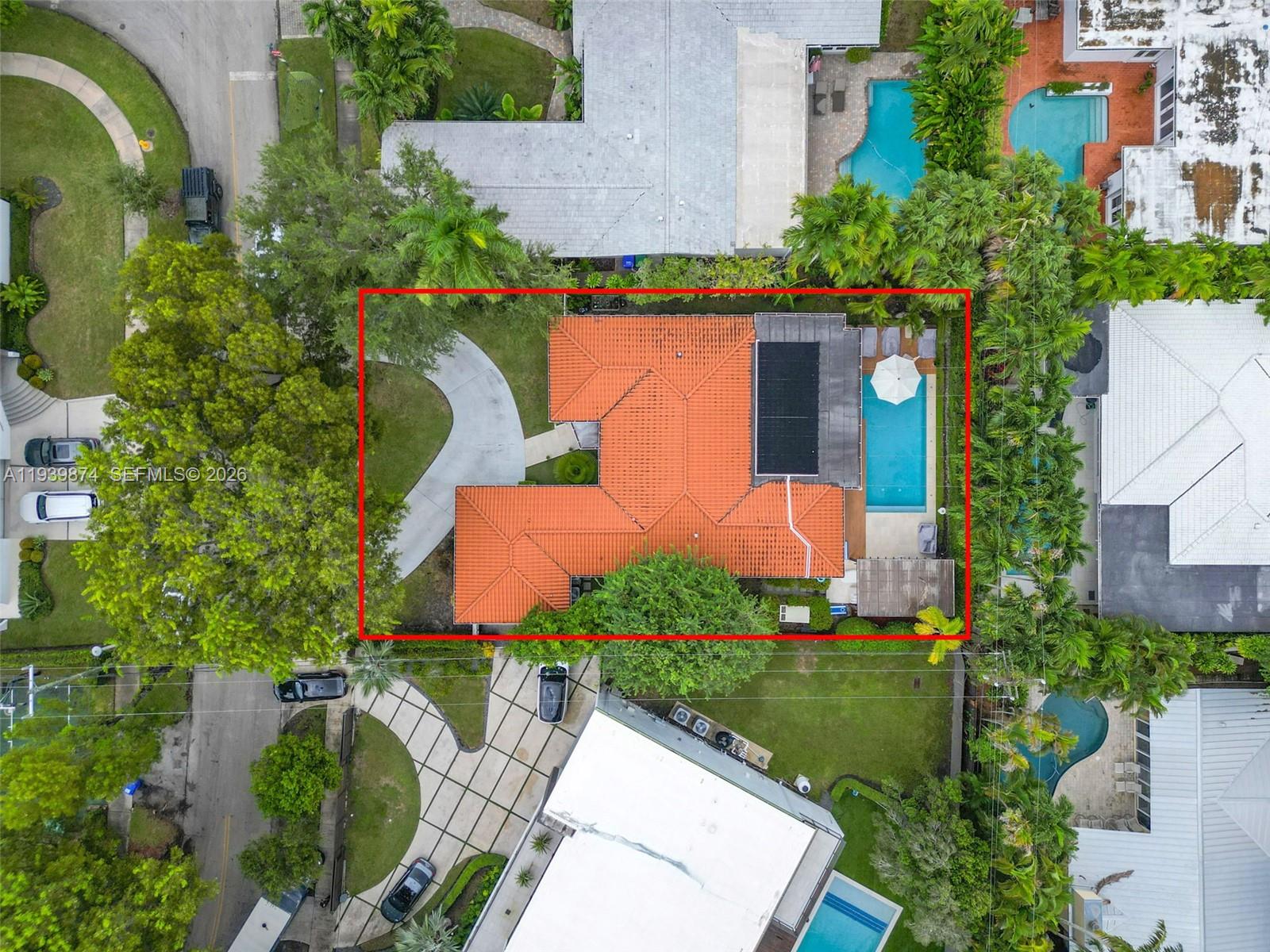 54 Bay Heights Dr, Miami FL 33133