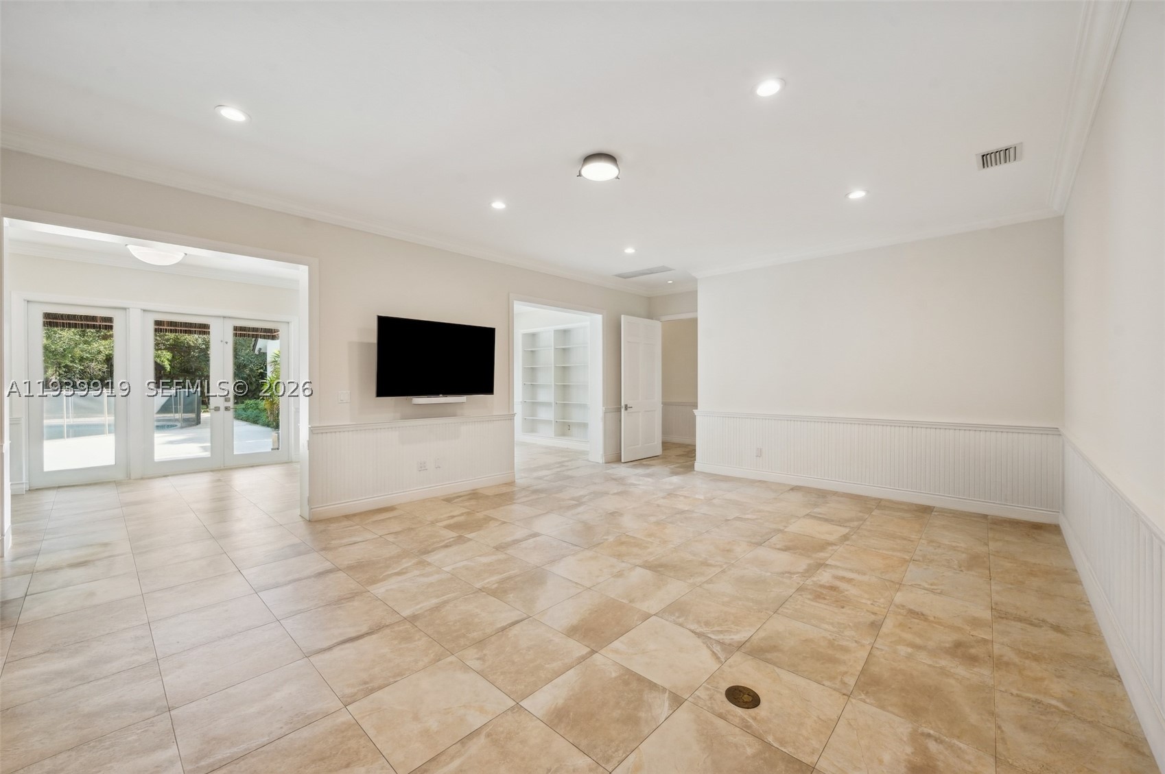 10001 SW 60th Ct, Pinecrest FL 33156