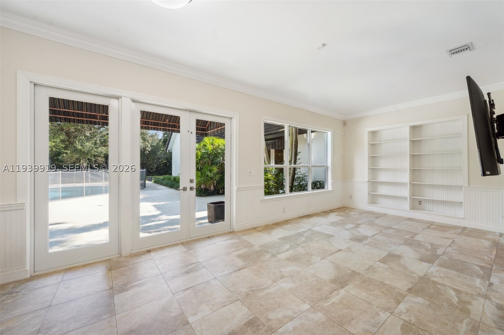 10001 SW 60th Ct, Pinecrest FL 33156