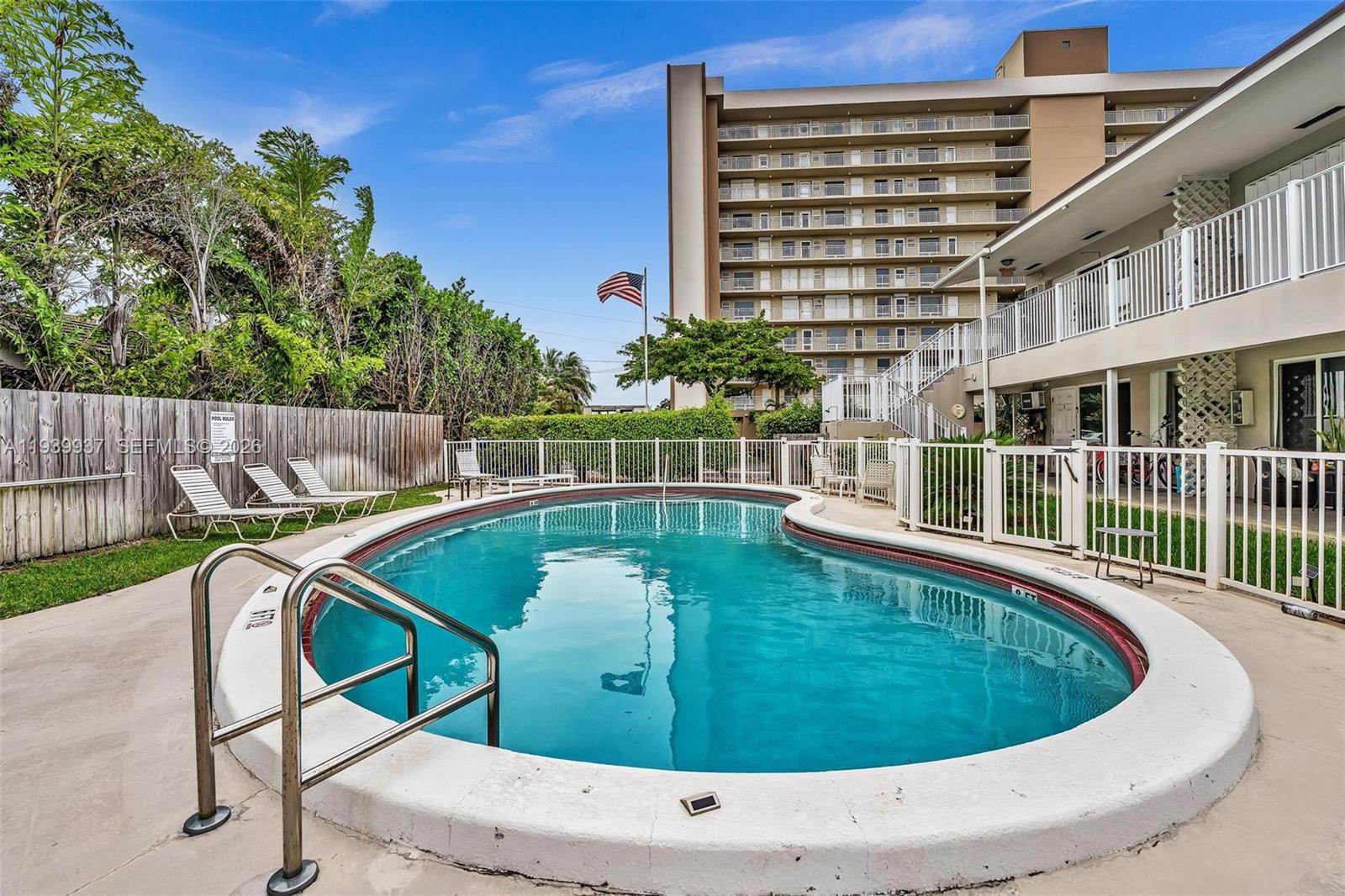 2501 N Ocean Blvd #18, Pompano Beach FL 33062