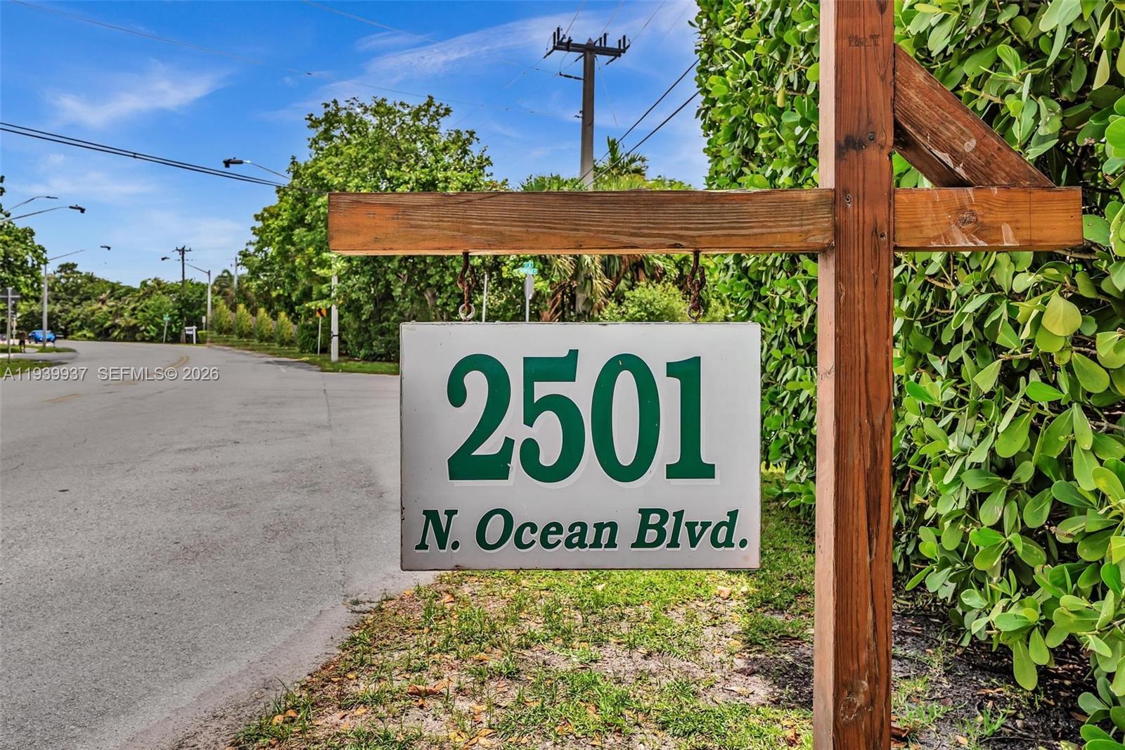 2501 N Ocean Blvd #18, Pompano Beach FL 33062