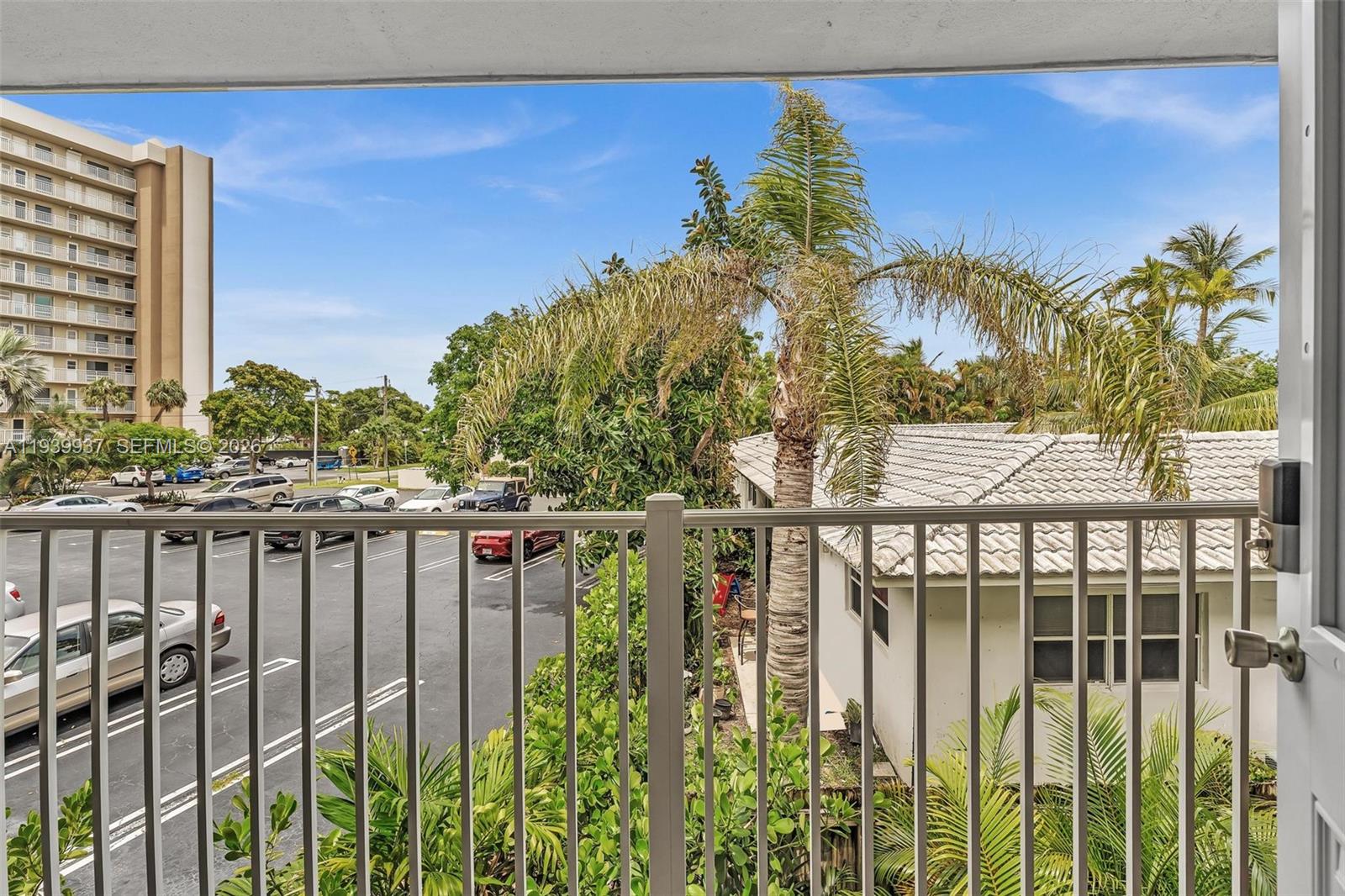2501 N Ocean Blvd #18, Pompano Beach FL 33062