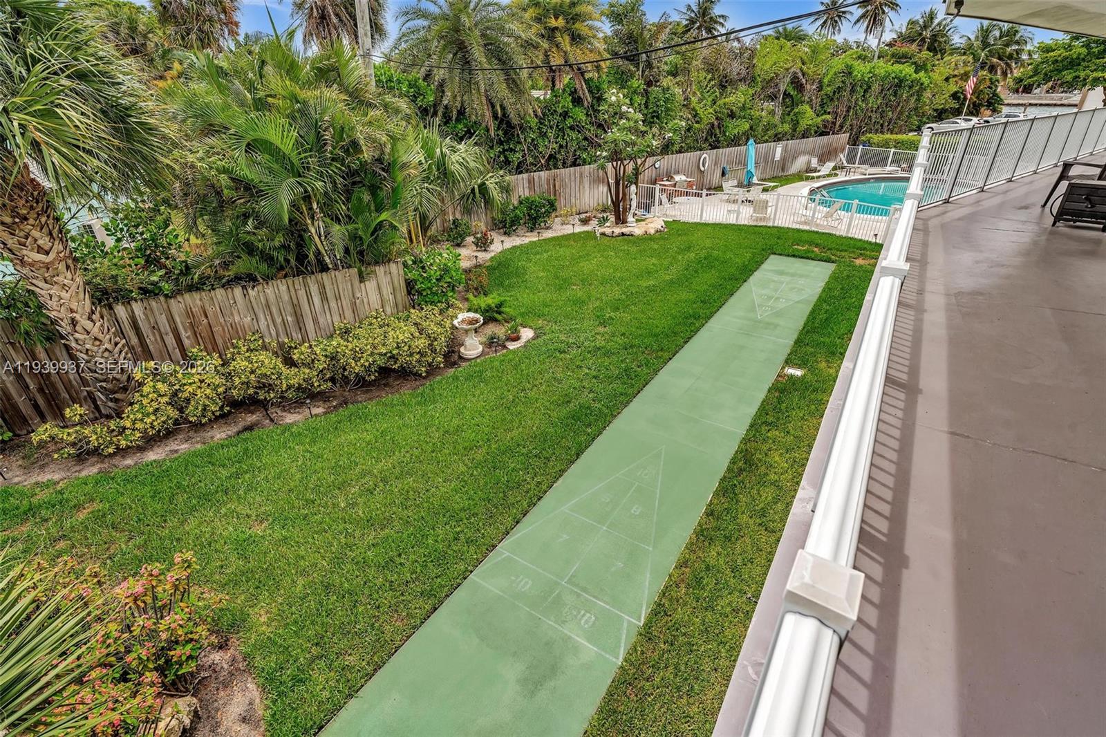 2501 N Ocean Blvd #18, Pompano Beach FL 33062