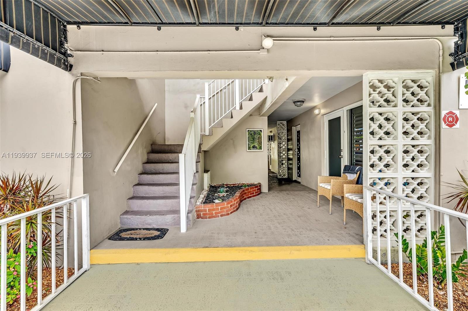 2501 N Ocean Blvd #18, Pompano Beach FL 33062
