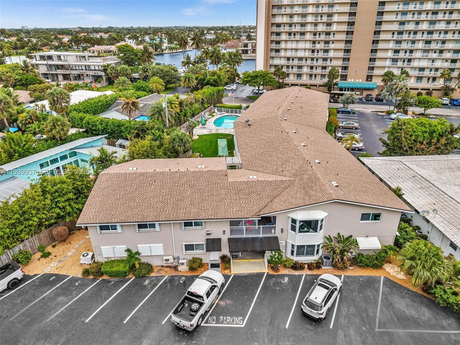 2501 N Ocean Blvd #18, Pompano Beach FL 33062