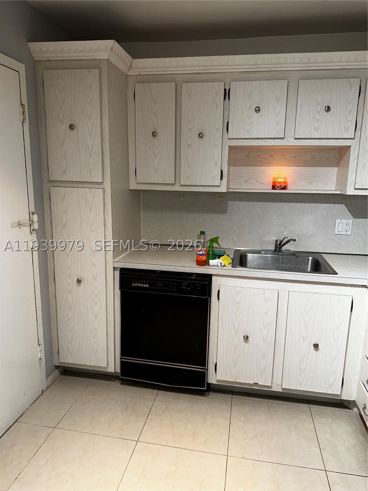 Hollywood FL 33019 - A11939979