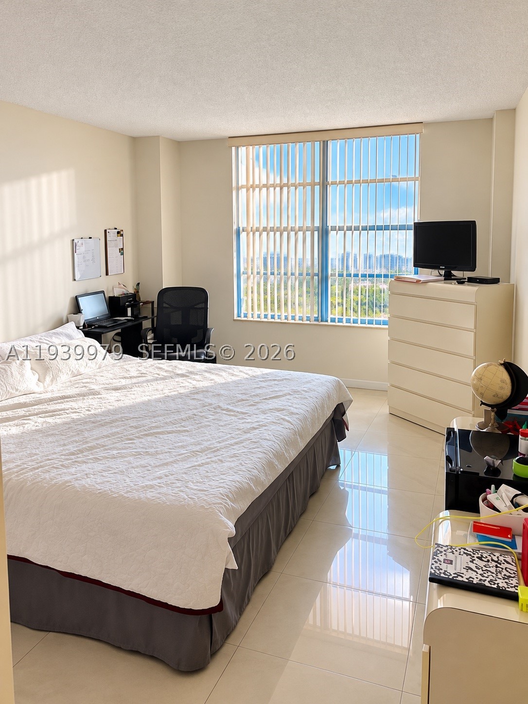 3800 S Ocean Dr #1607, Hollywood FL 33019