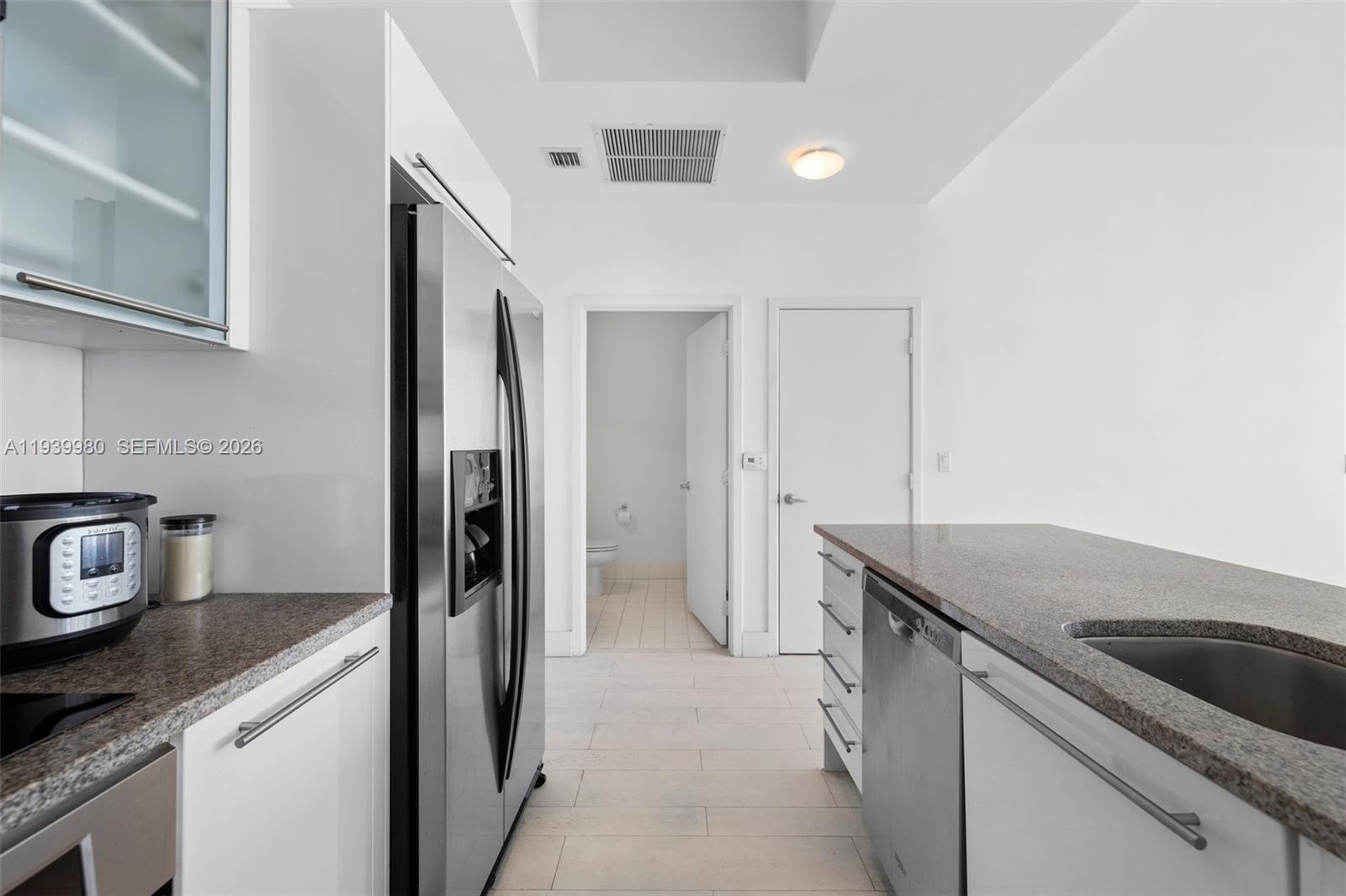 888 Biscayne Blvd #5002, Miami FL 33132