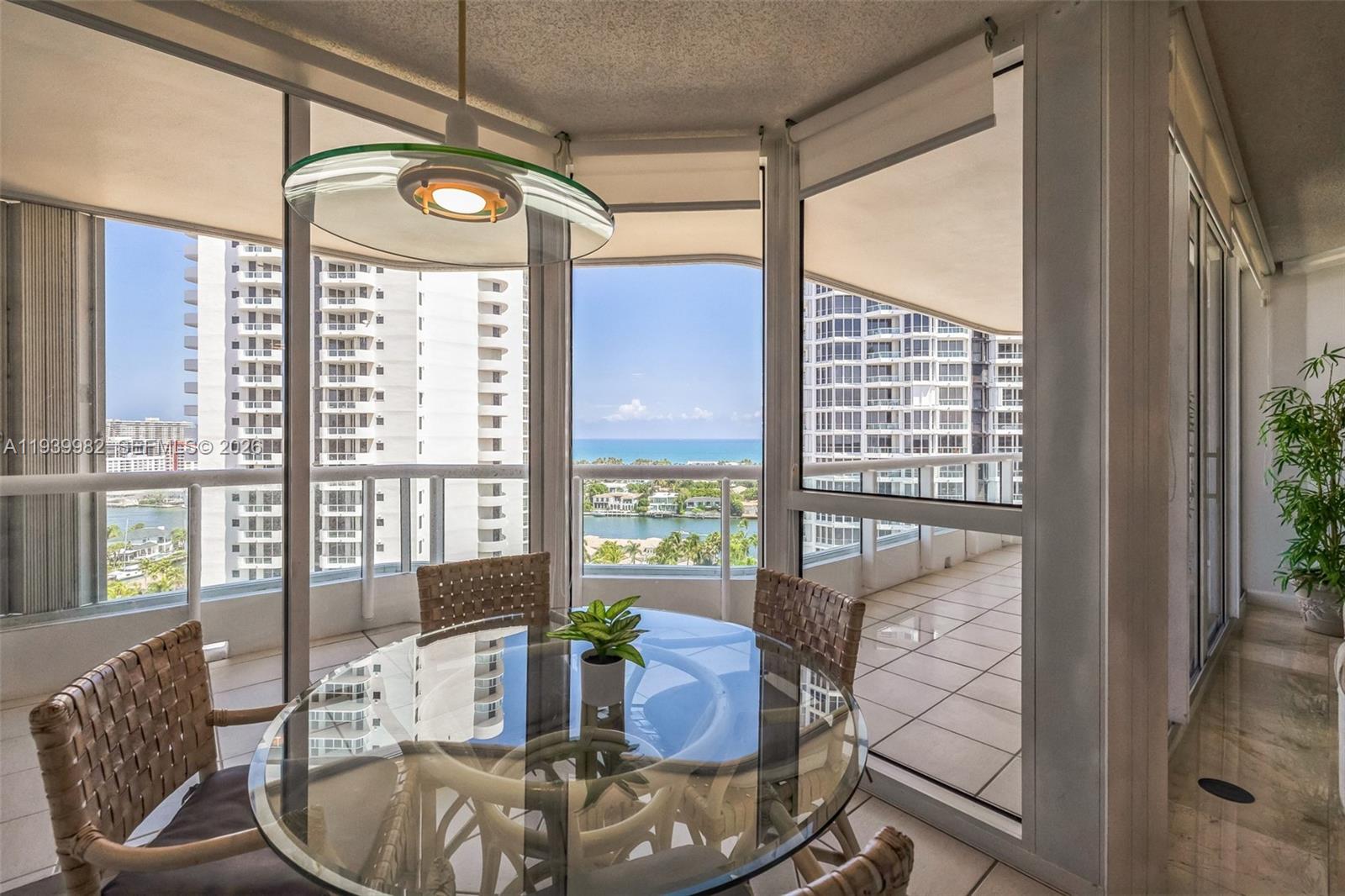 21205 YACHT CLUB DR #1802, Aventura FL 33180