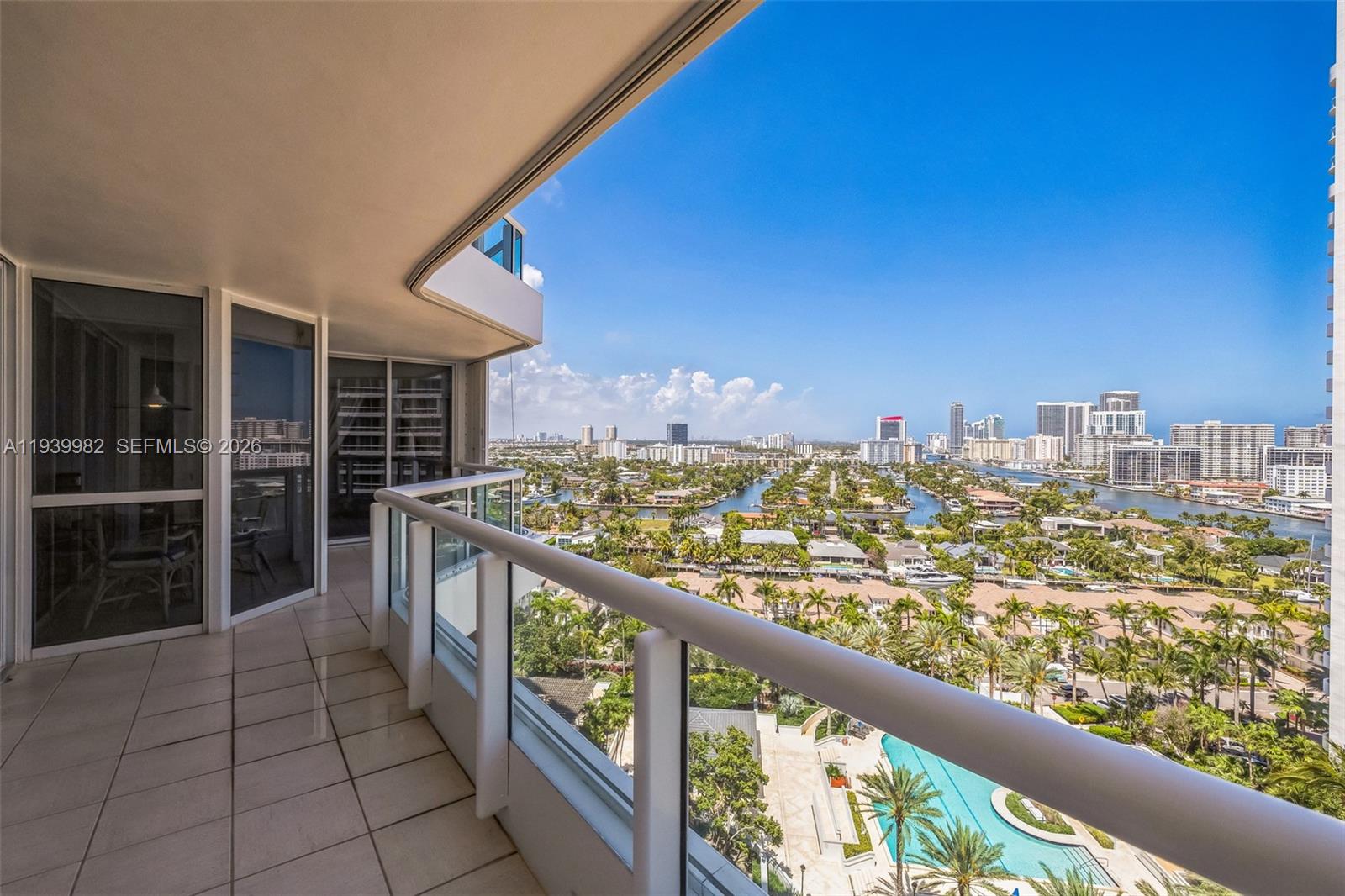 21205 YACHT CLUB DR #1802, Aventura FL 33180