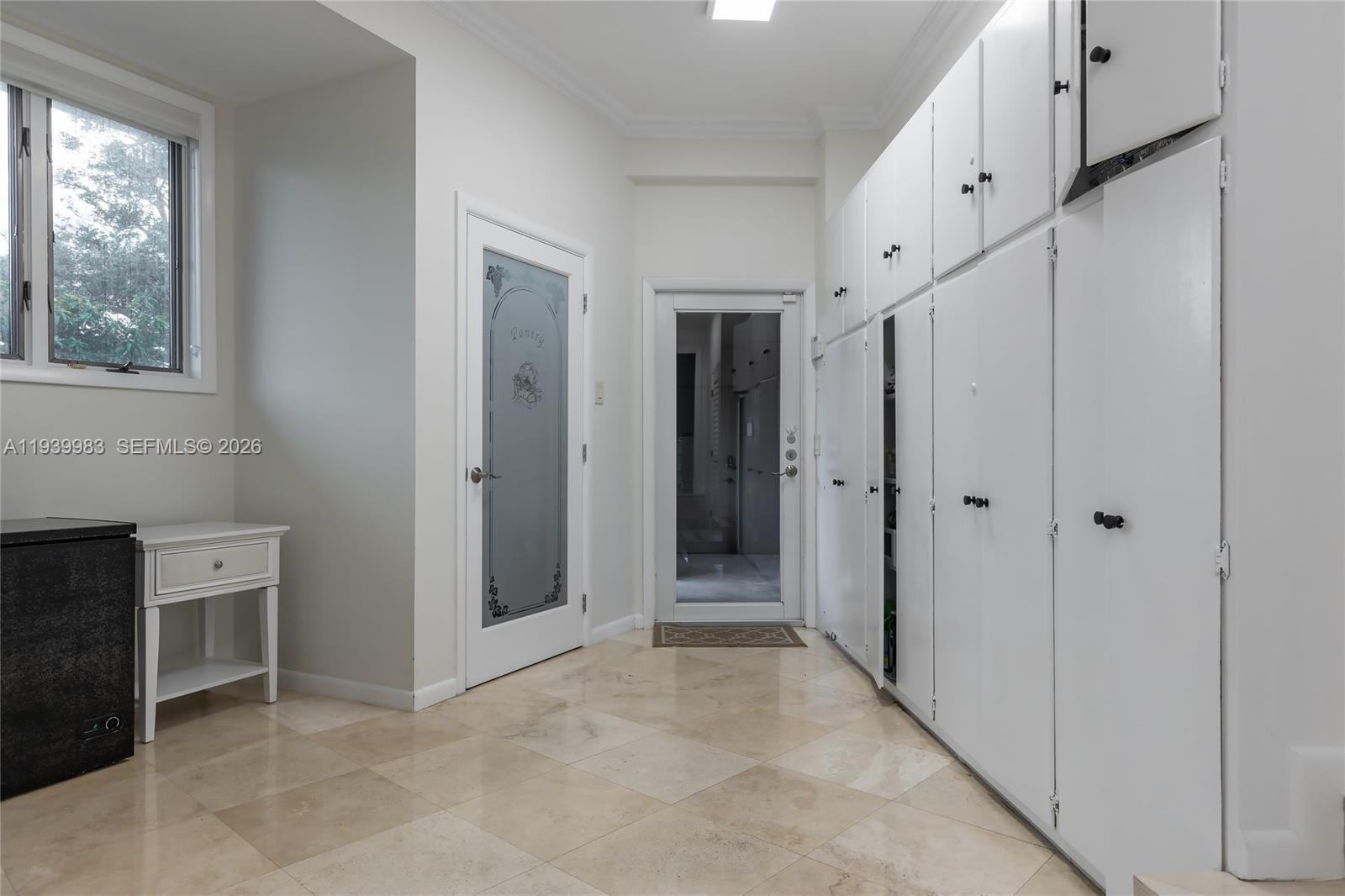 950 S Southlake Dr #950, Hollywood FL 33019