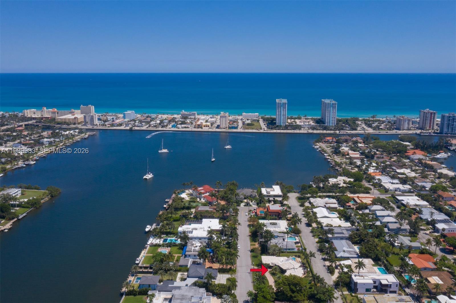 950 S Southlake Dr #950, Hollywood FL 33019