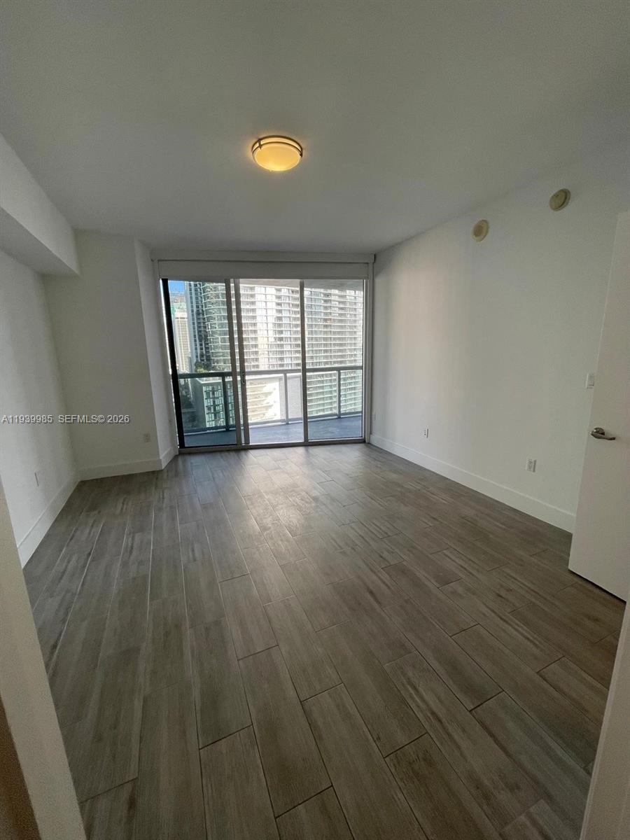475 Brickell Ave #2014, Miami FL 33131