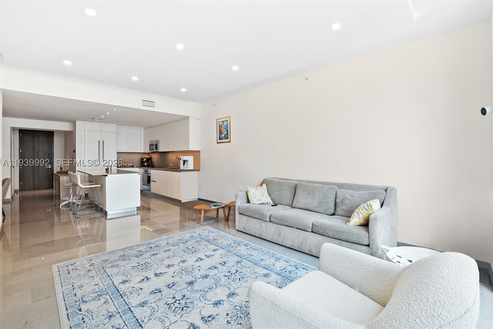 68 SE 6th Street #805, Miami FL 33131