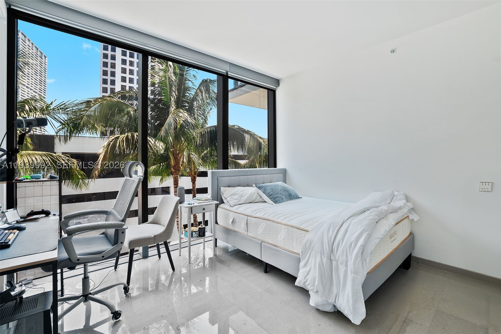 68 SE 6th Street #805, Miami FL 33131