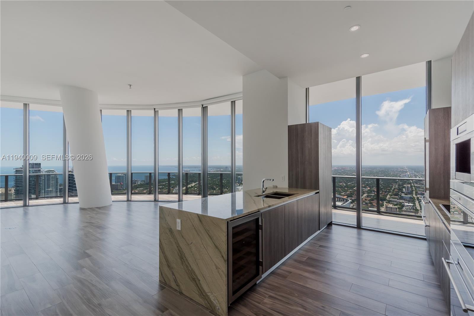 801 S Miami Ave #5701, Miami FL 33130