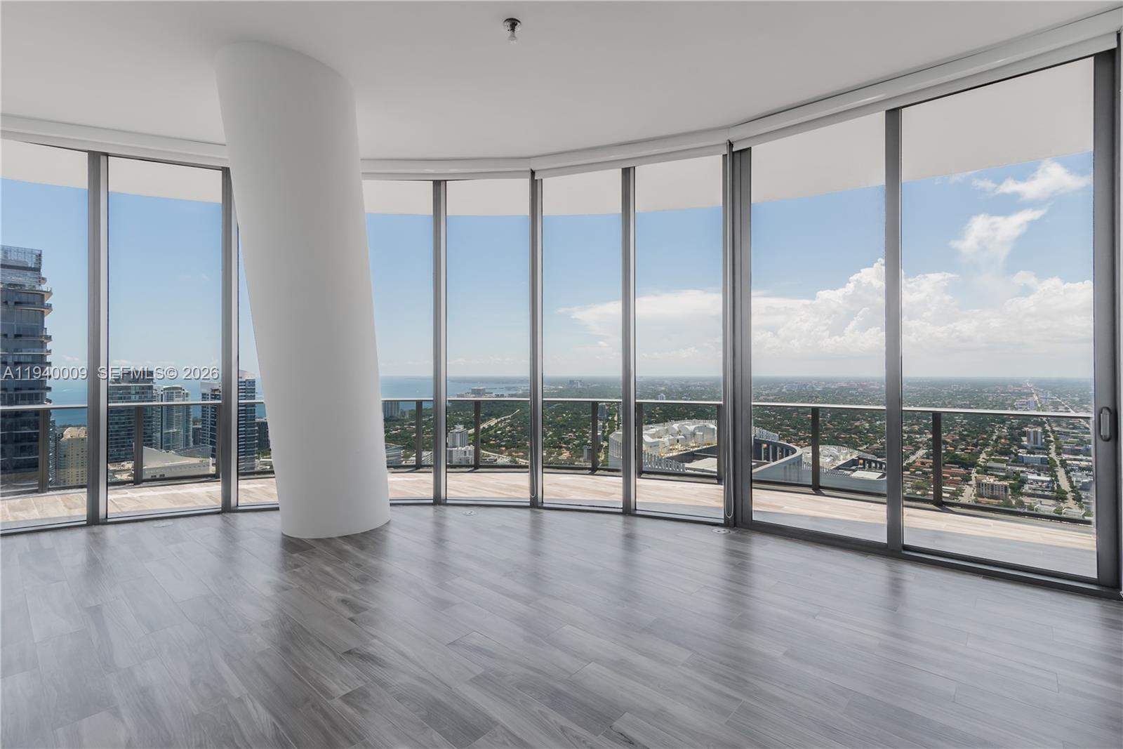 801 S Miami Ave #5701, Miami FL 33130