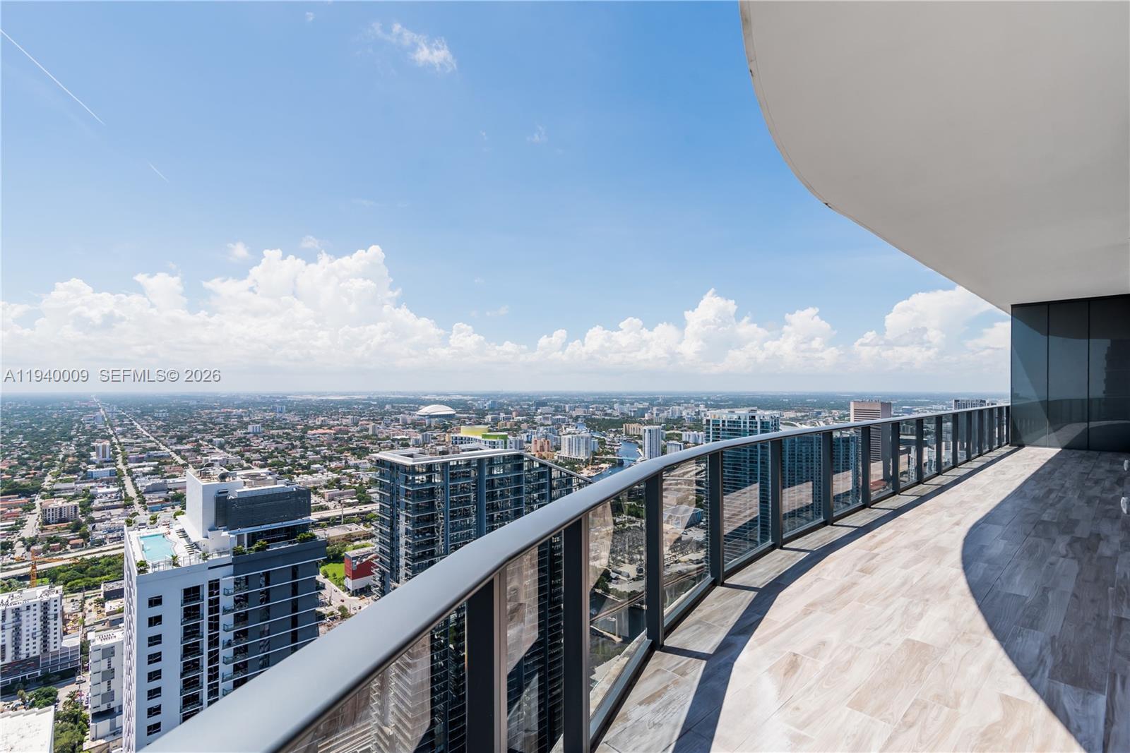 801 S Miami Ave #5701, Miami FL 33130