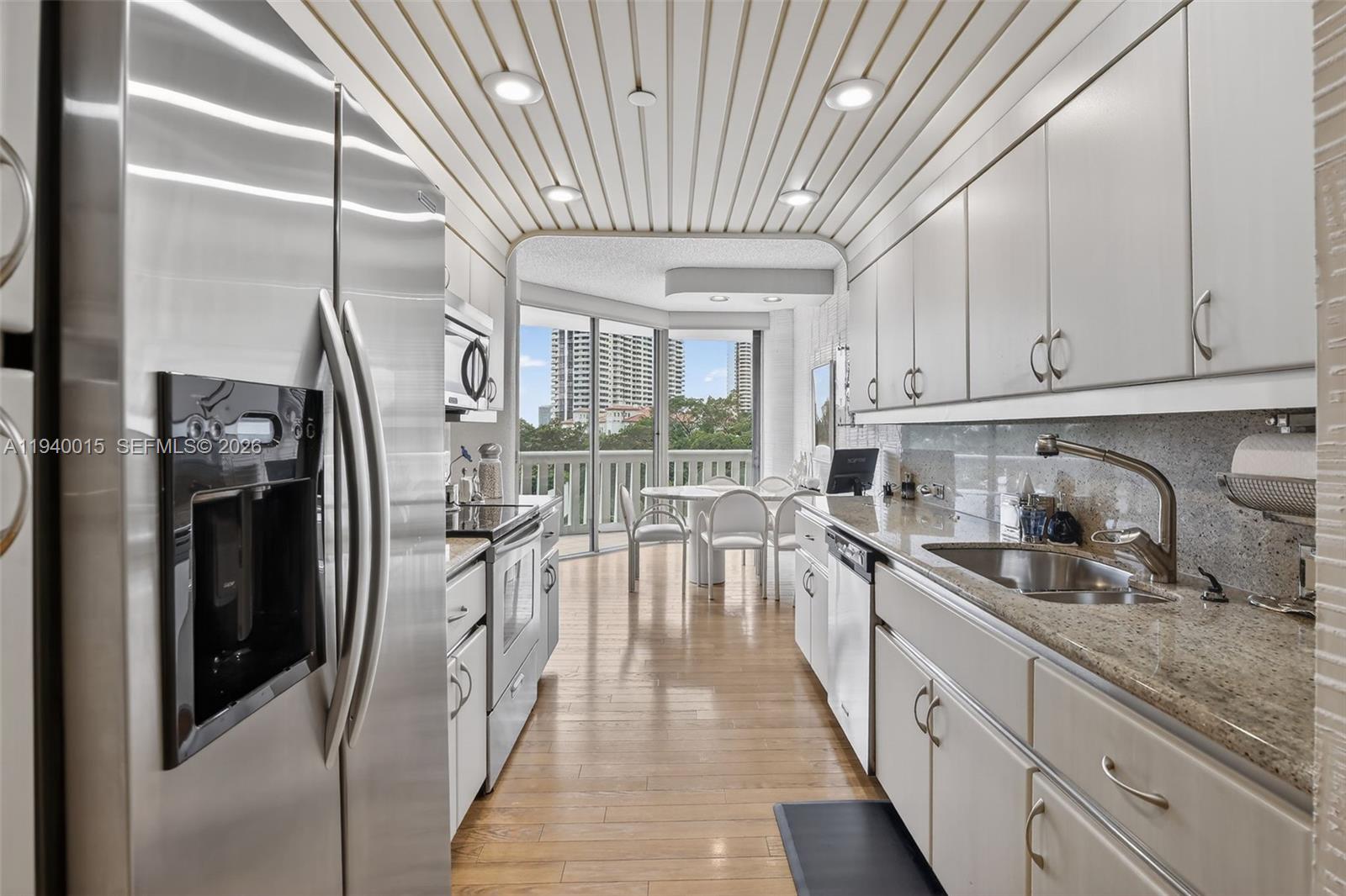 3000 Island Blvd #502, Aventura FL 33160