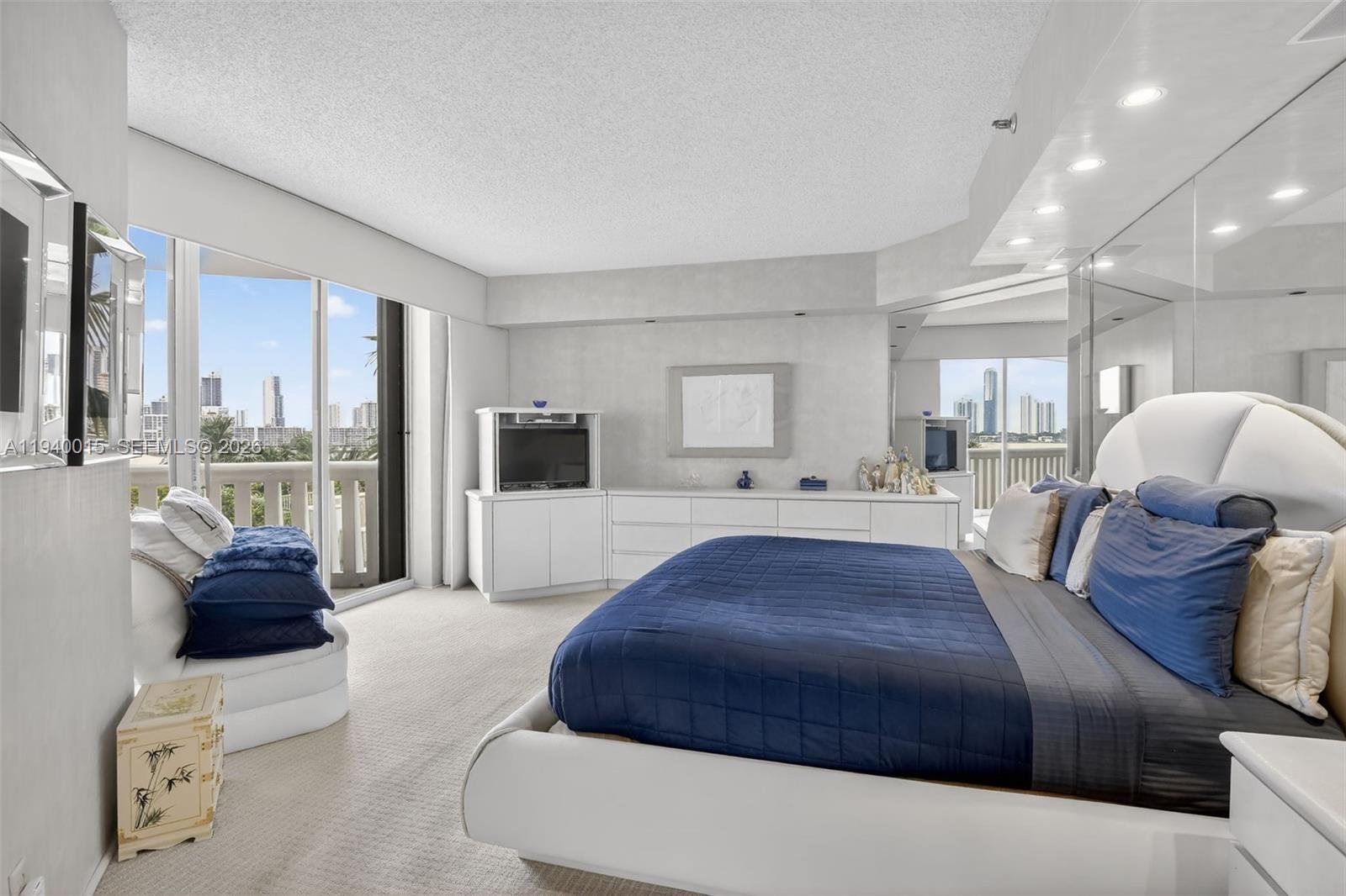 3000 Island Blvd #502, Aventura FL 33160