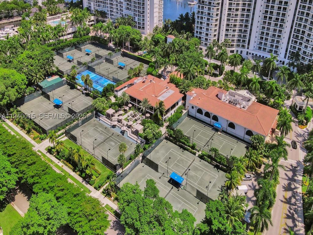 3000 Island Blvd #502, Aventura FL 33160