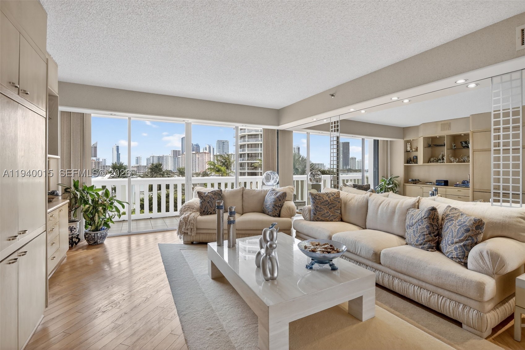 3000 Island Blvd #502, Aventura FL 33160