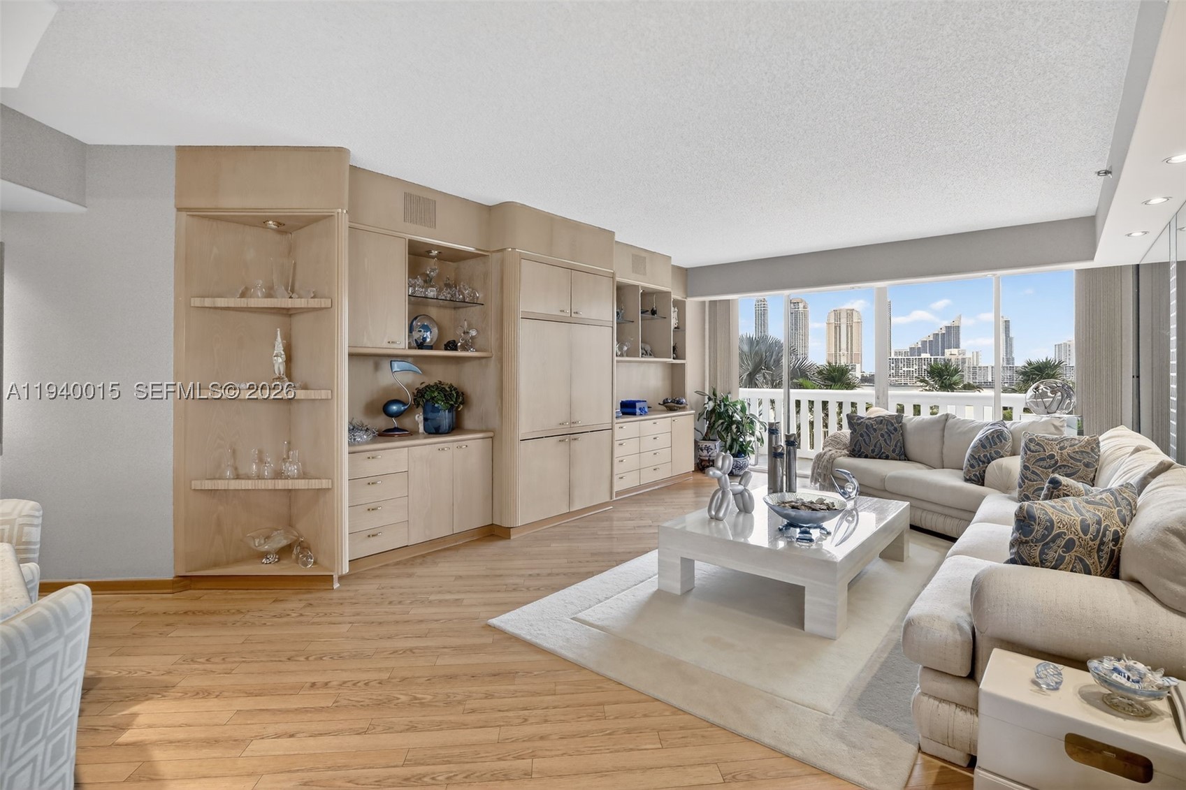 3000 Island Blvd #502, Aventura FL 33160